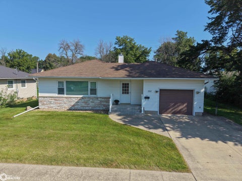 Tiny photo for 717 5Th Avenue, Ackley, IA 50601 (MLS # 6341918)