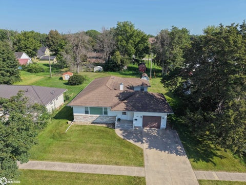 Tiny photo for 717 5Th Avenue, Ackley, IA 50601 (MLS # 6341918)