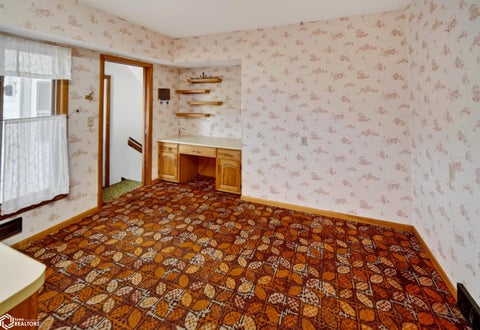 Tiny photo for 717 5Th Avenue, Ackley, IA 50601 (MLS # 6341918)