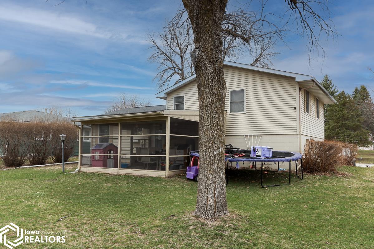 111 Austin Street - Photo 2
