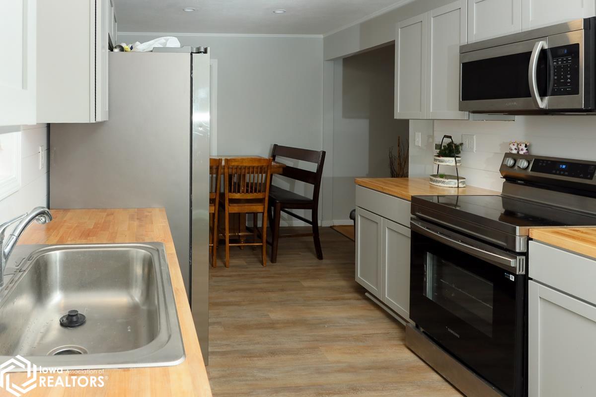 111 Austin Street - Photo 4