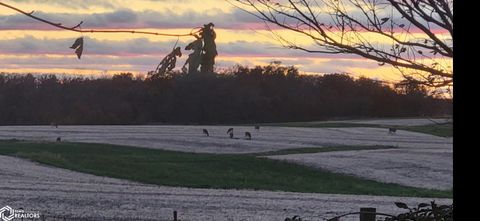 _____ 537Th Street Russell IA 50238