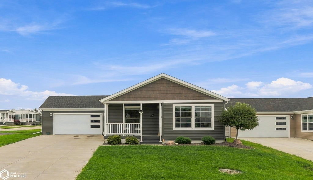 Photo of 1500 E Linden #144 Drive, Mount Pleasant, IA 52641 (MLS # 6342972)