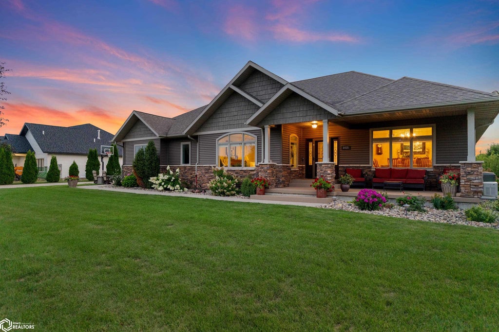 Photo of 1415 N 20th St St, Clear Lake, IA 50428 (MLS # 6341496)