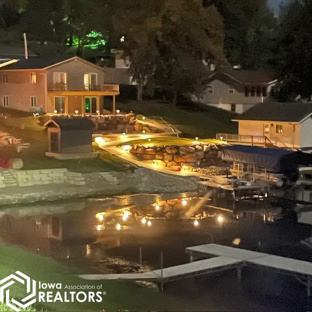 4223 W Lakeshore Drive