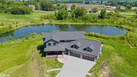 100 Coventry Ct Clear Lake IA 50428