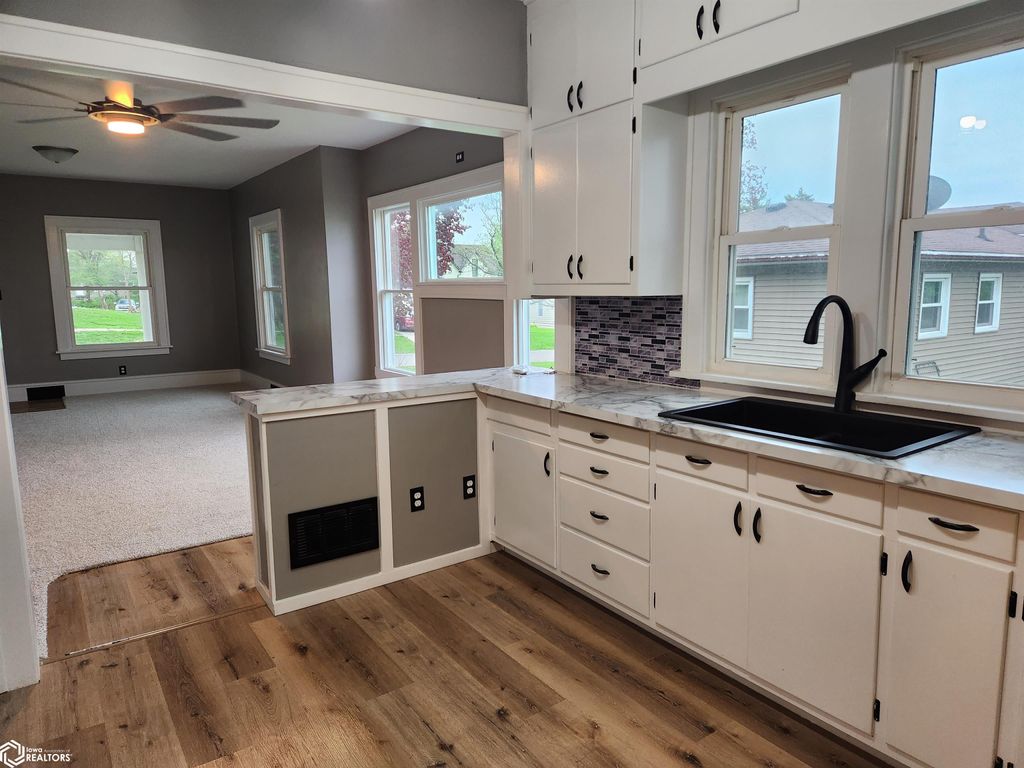 Photo of 1011 Harding Street, Tama, IA 52339 (MLS # 6337748)