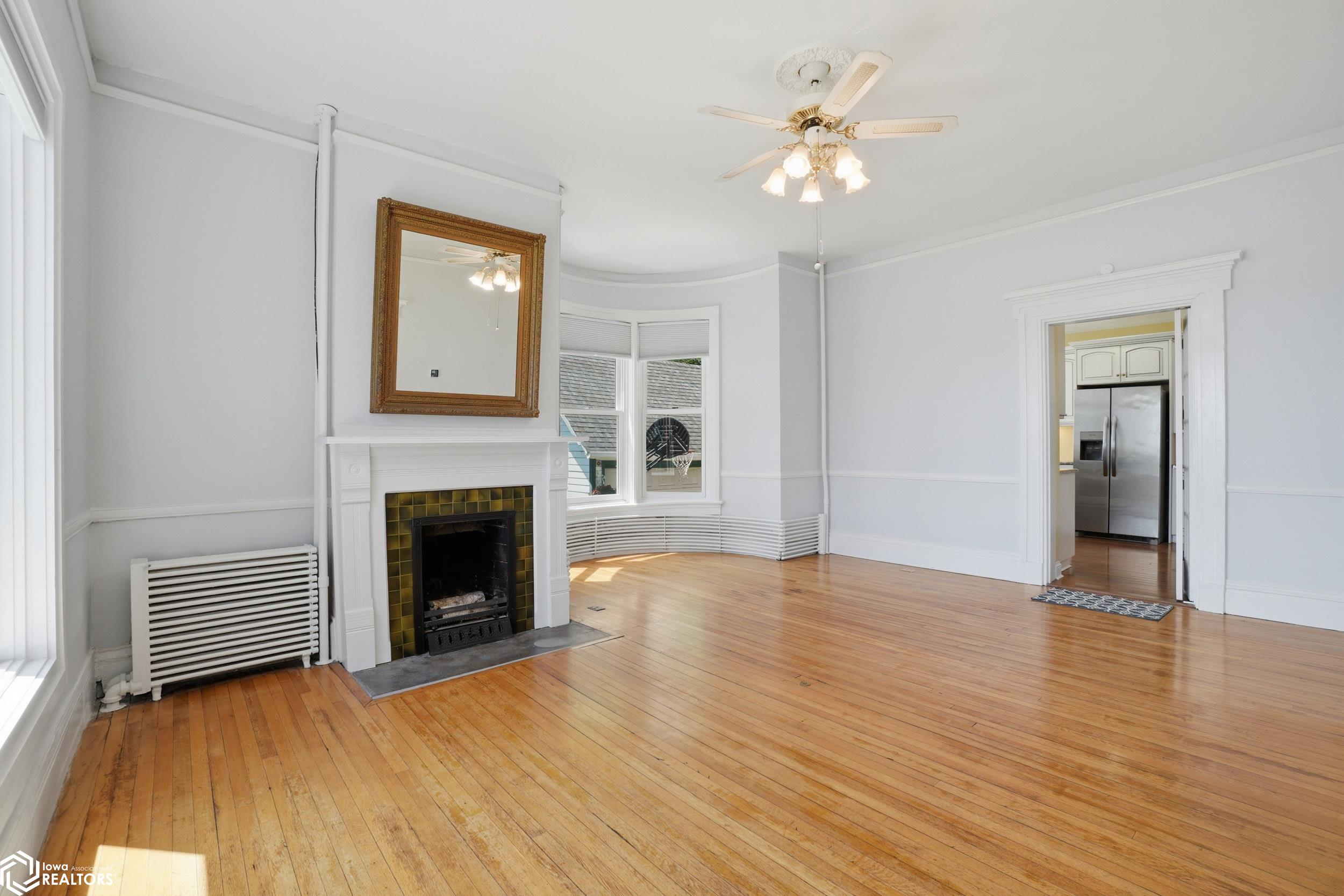 201 Spring Street