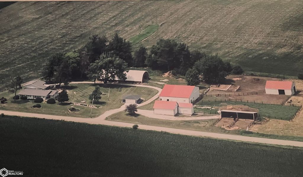 Photo of 2483 135Th Street, New Sharon, IA 50207 (MLS # 6336252)