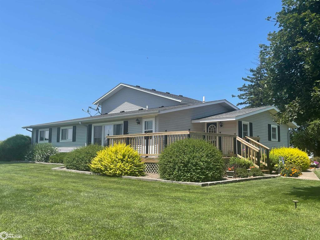 Photo of 2483 135Th Street, New Sharon, IA 50207 (MLS # 6336252)