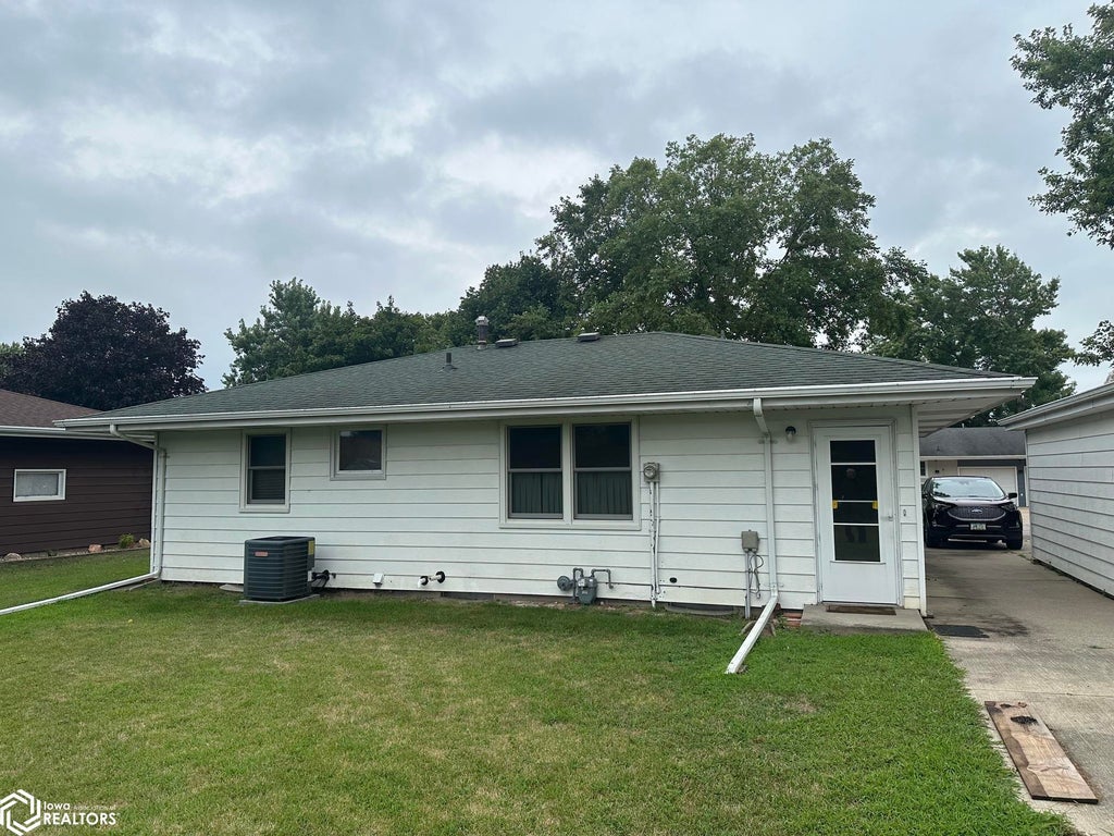 Photo of 306 Rushview Dr Drive, Jefferson, IA 50129 (MLS # 6341550)