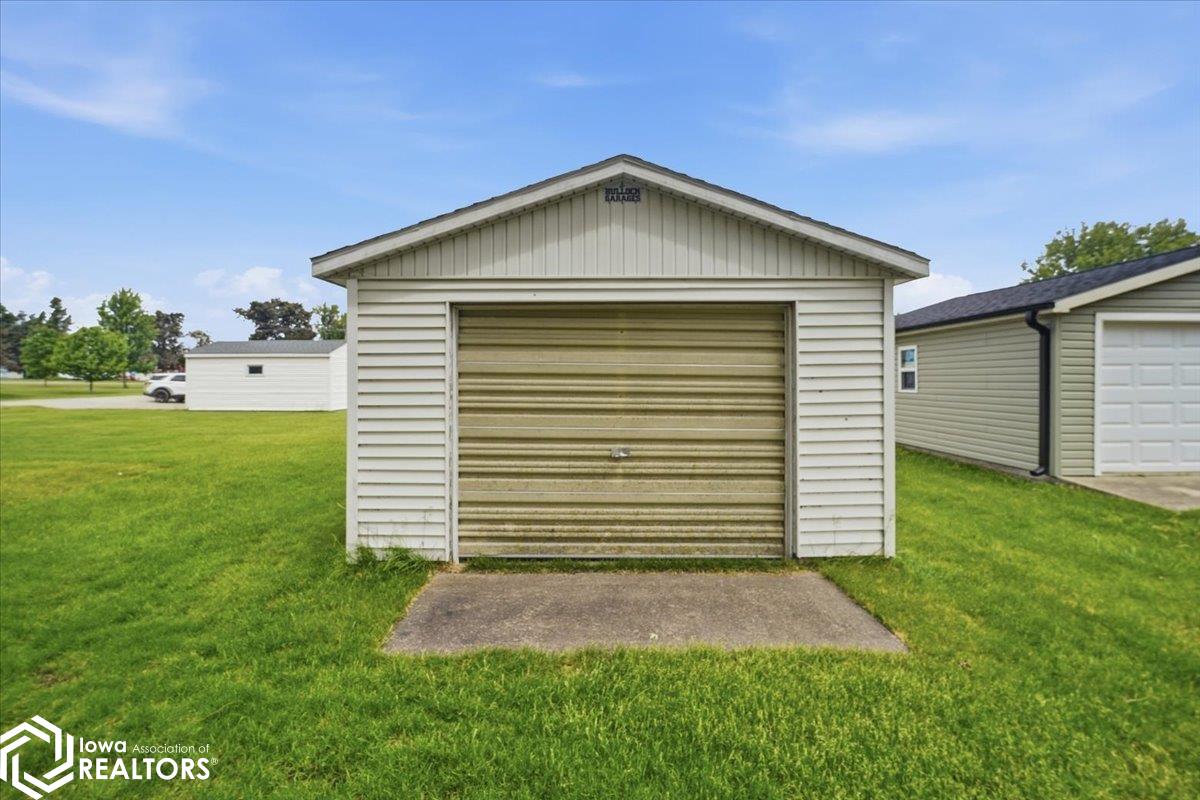 208 Orange Drive