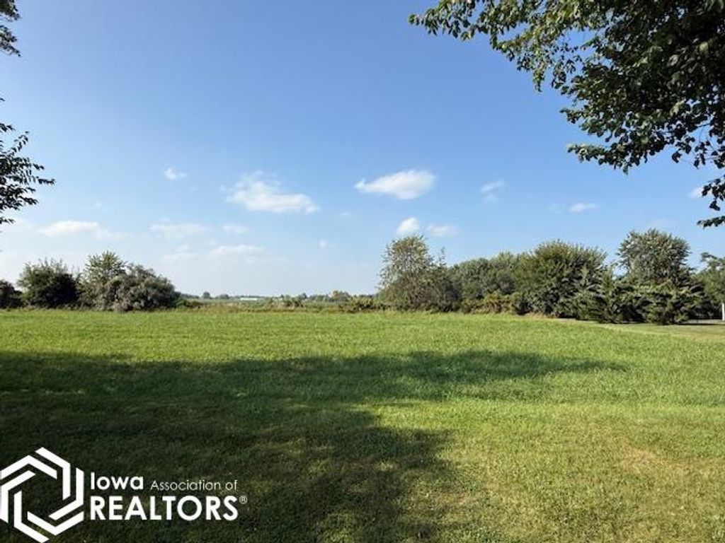 Photo of 1839 249th Street, Mount Pleasant, IA 52641 (MLS # 6331496)