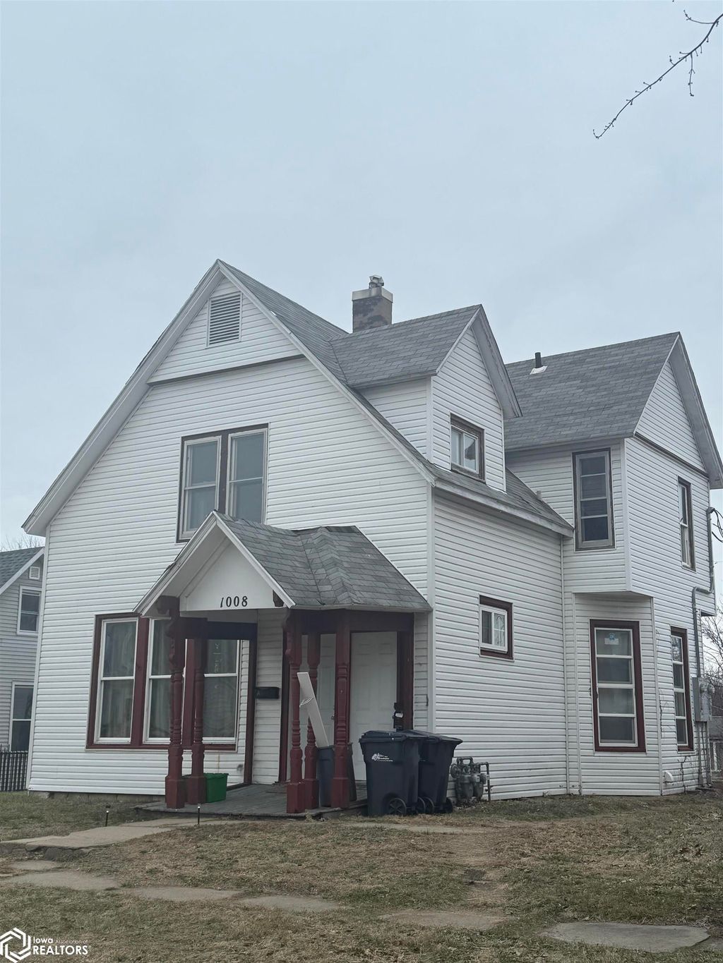 Photo of 1008 Ash Street, Burlington, IA 52601 (MLS # 6334442)