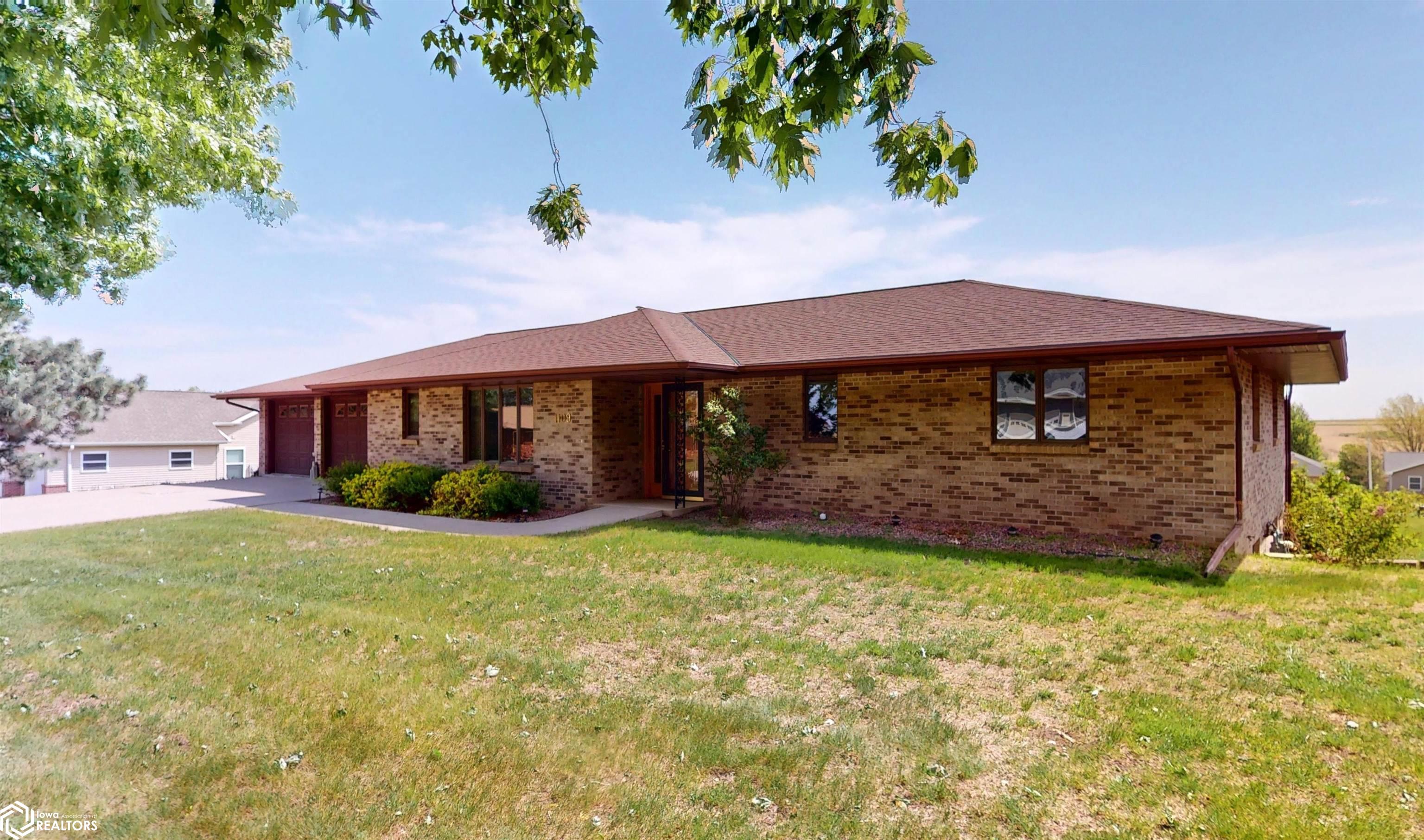 1109 Valley View Drive