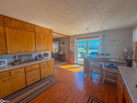 Tiny photo for 716 5th Avenue, Ackley, IA 50601 (MLS # 6337693)