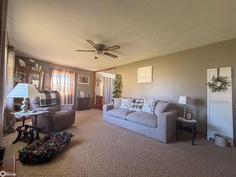 Tiny photo for 716 5th Avenue, Ackley, IA 50601 (MLS # 6337693)