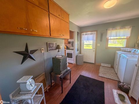 Tiny photo for 716 5th Avenue, Ackley, IA 50601 (MLS # 6337693)