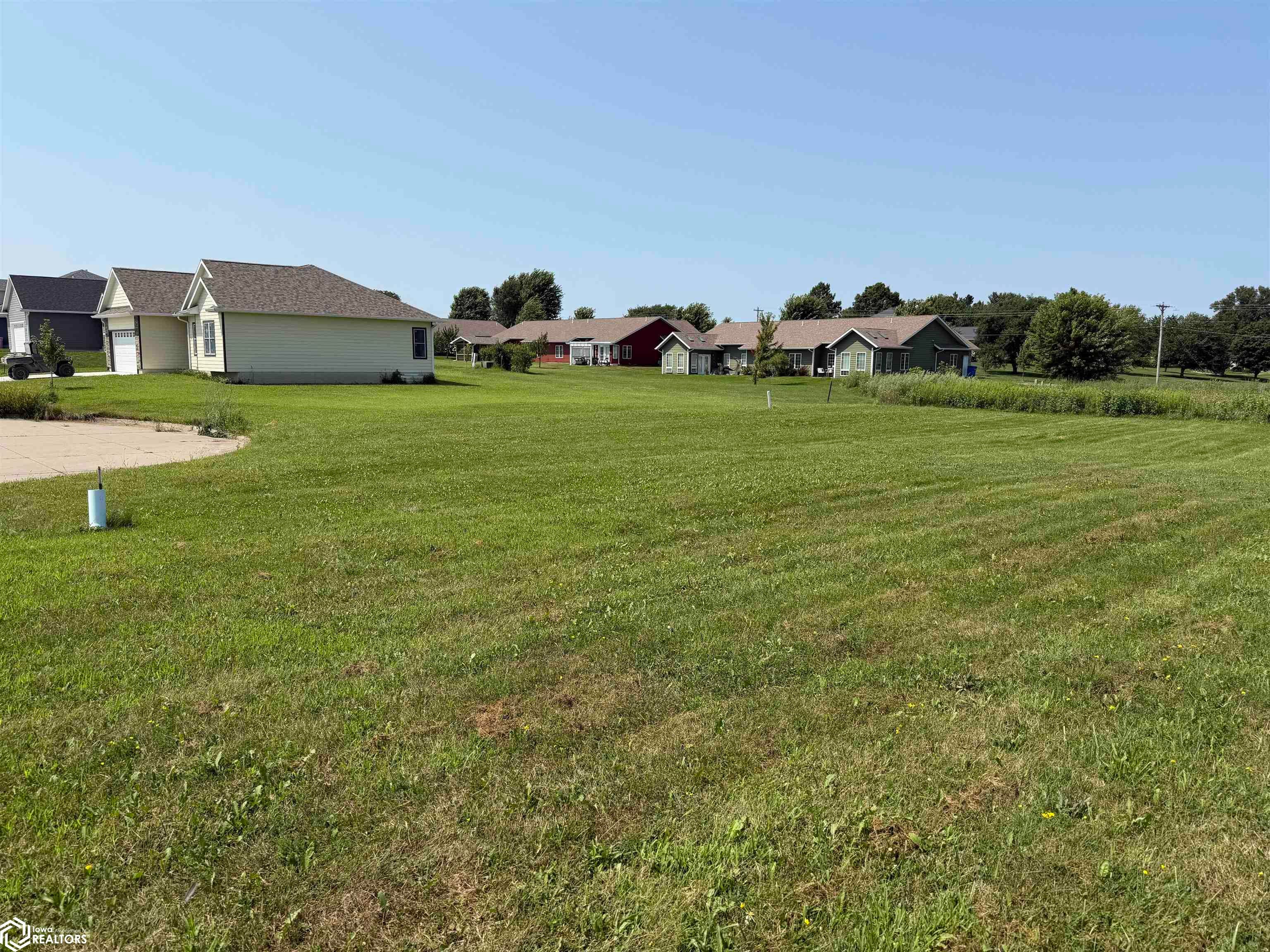 Lot 23 Benton Avenue E