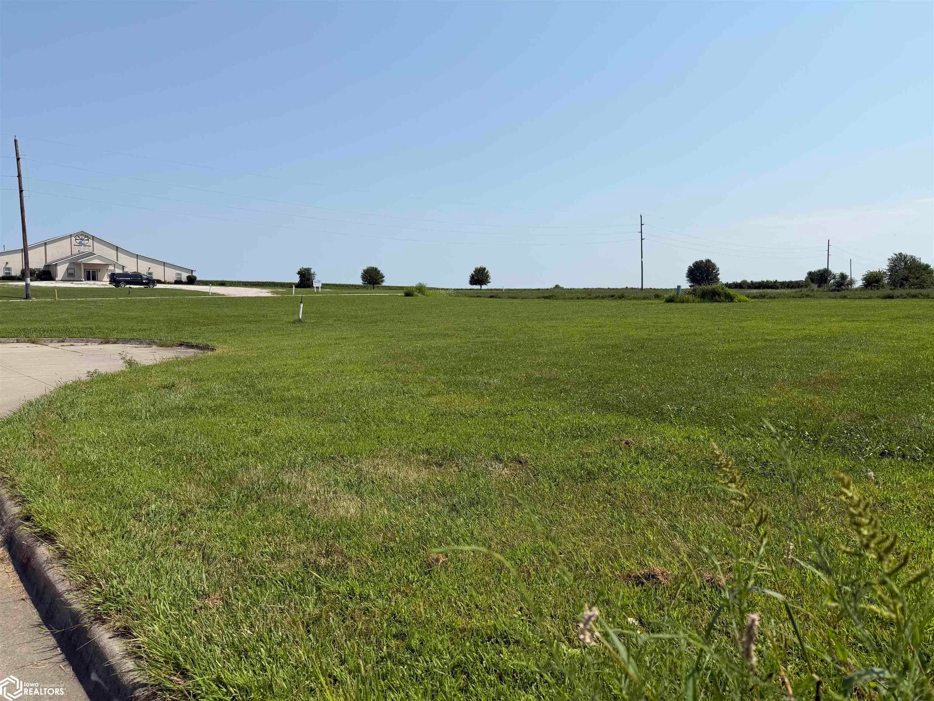 Lot 23 Benton Avenue E