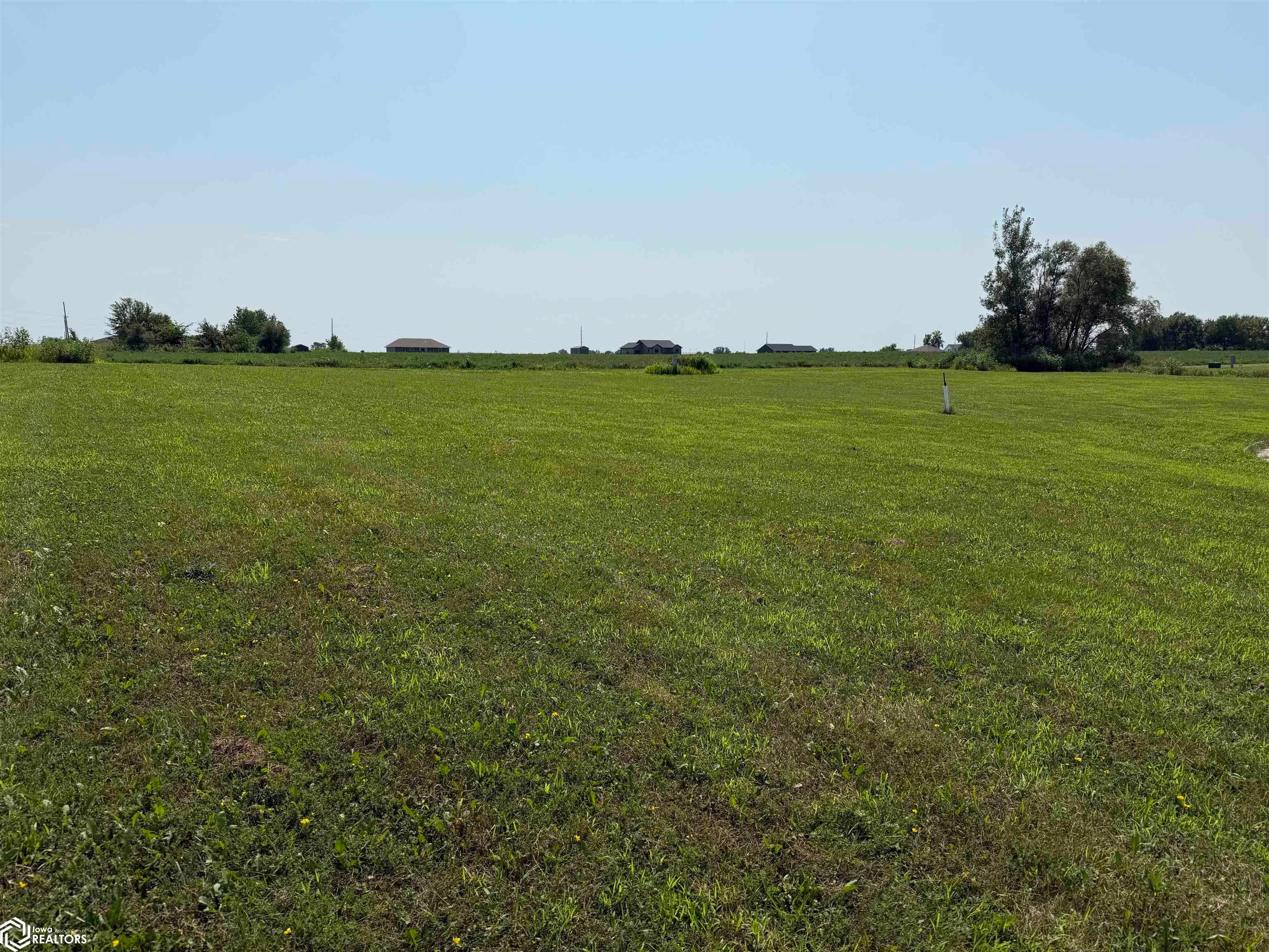 Lot 23 Benton Avenue E