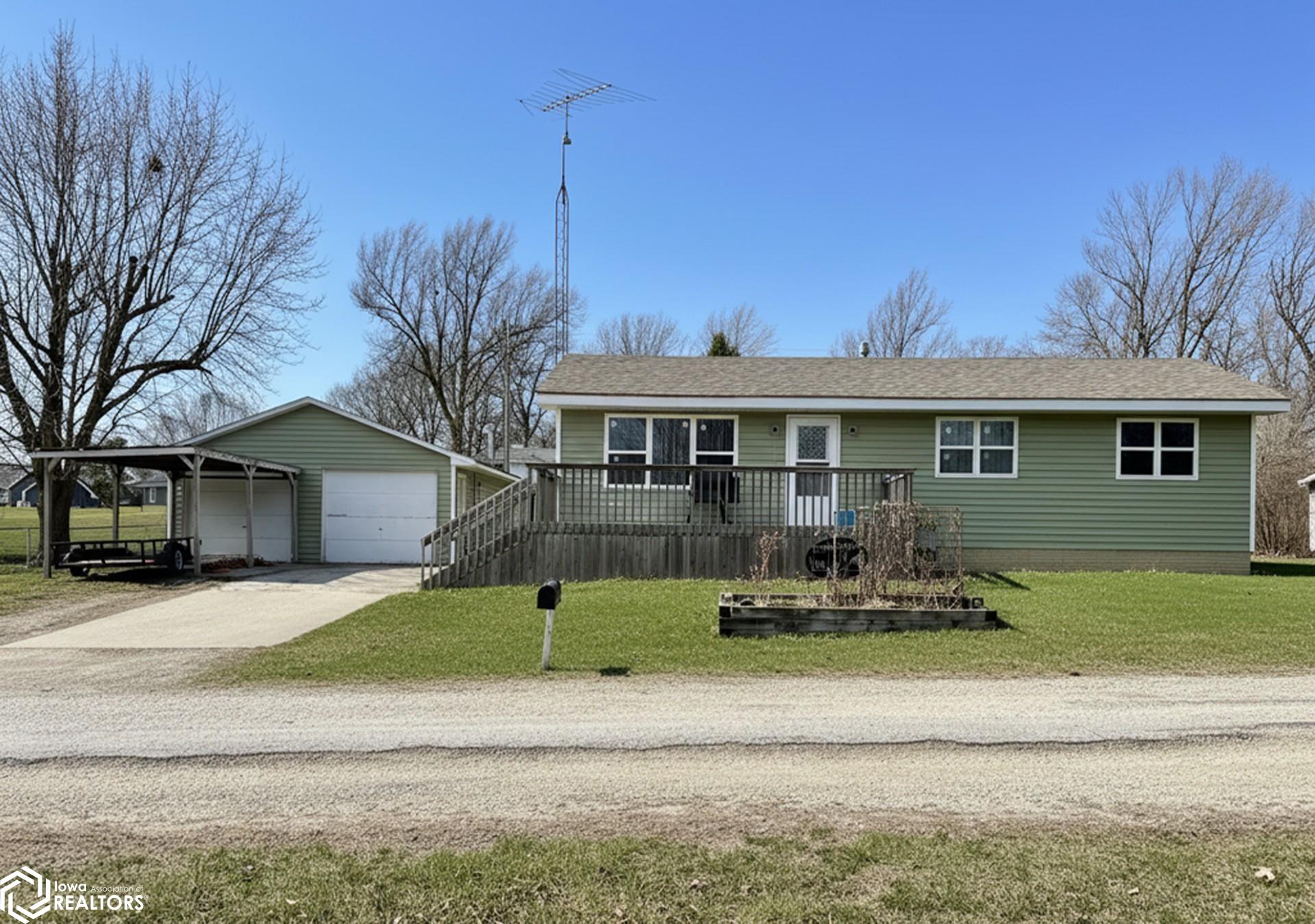 Photo 1 of 17 — 301 Amy Lane, Mount Ayr, IA 50854