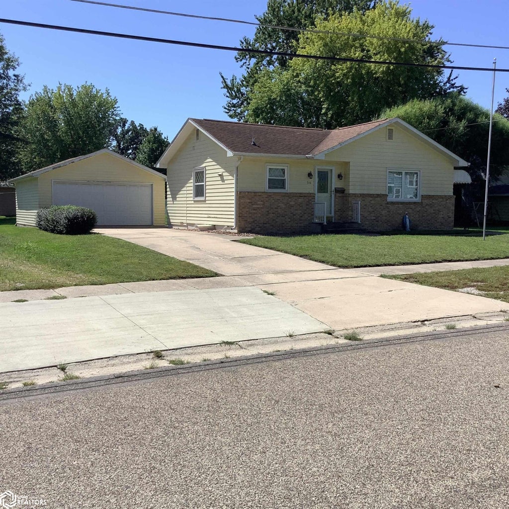 Photo of 514 E South Street, Algona, IA 50511 (MLS # 6342372)