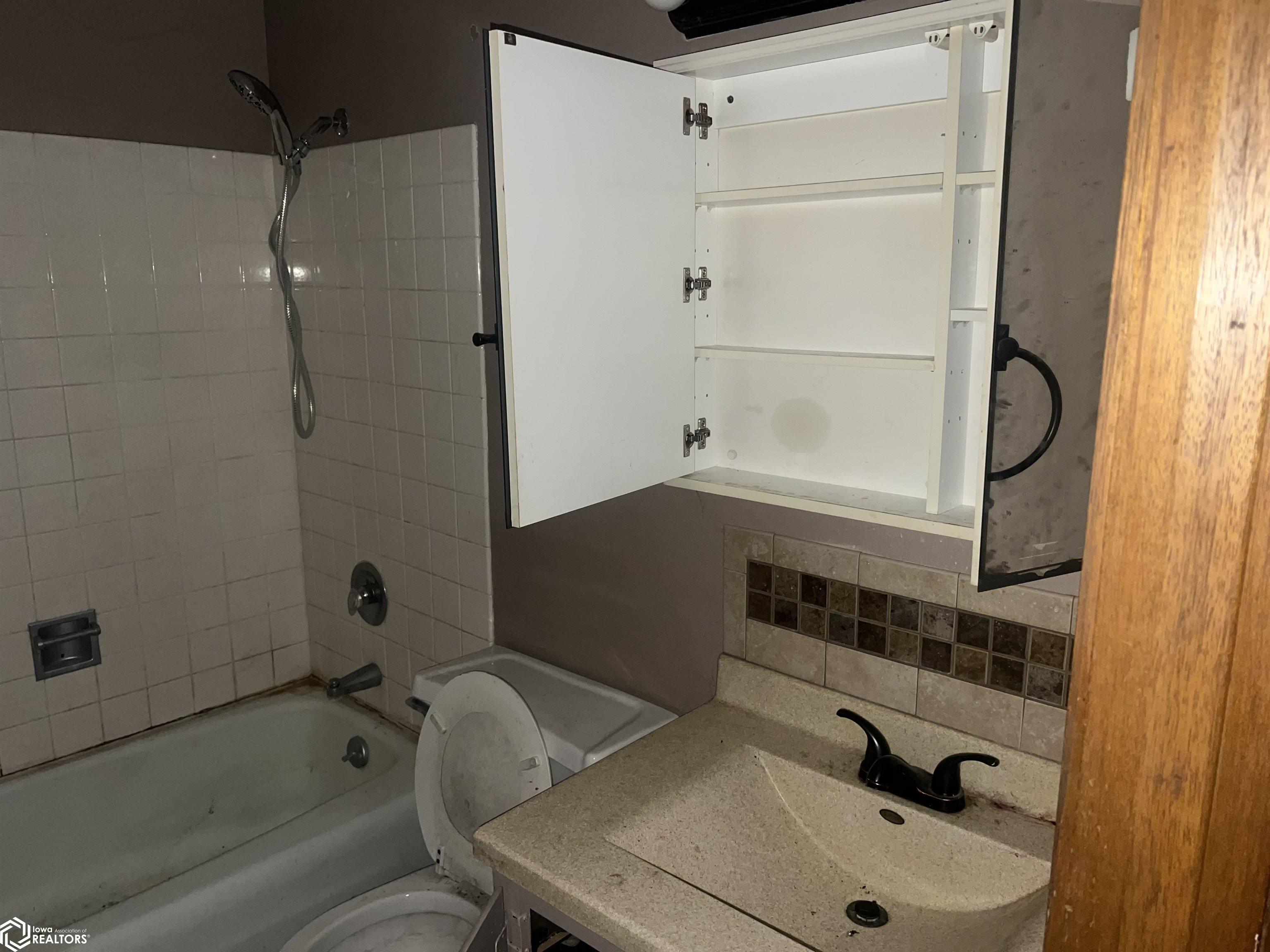 204 Wisconsin - Photo 4