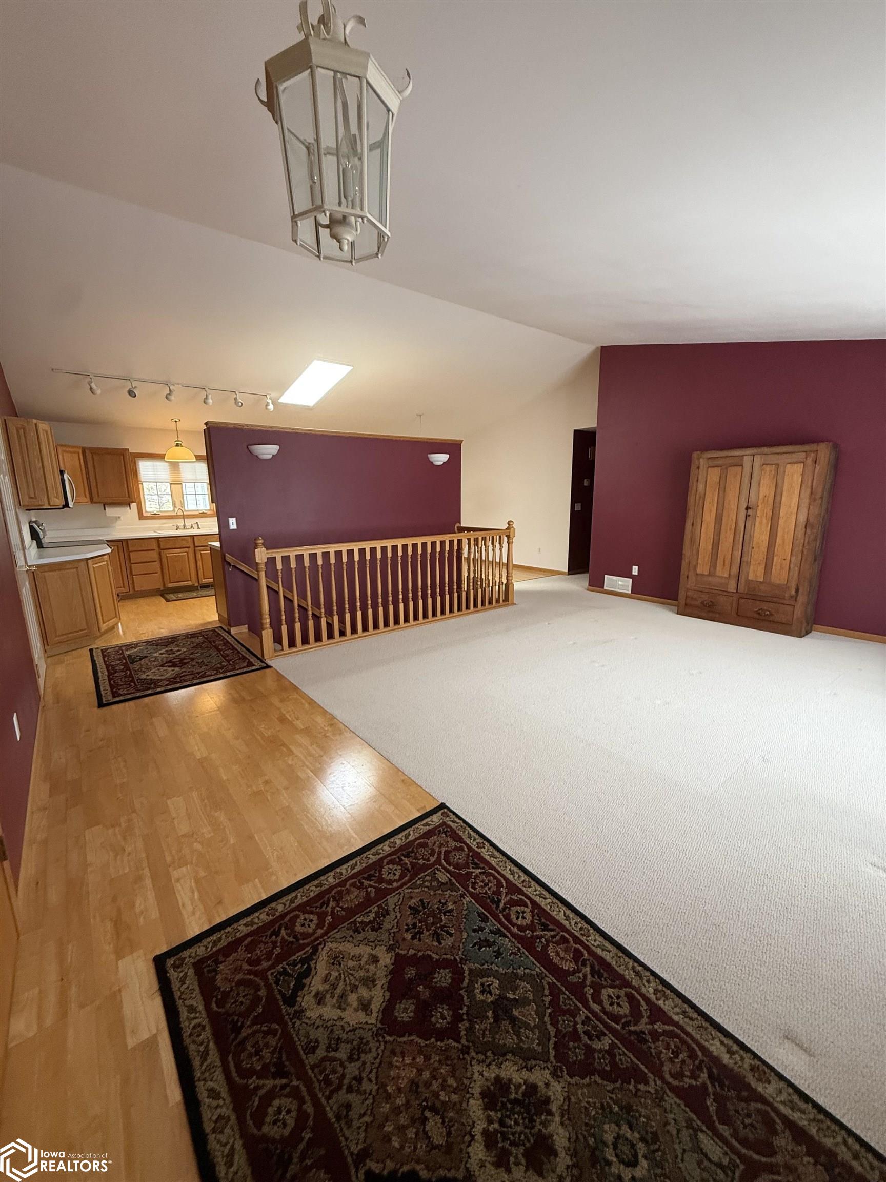 1807 Koestner Street