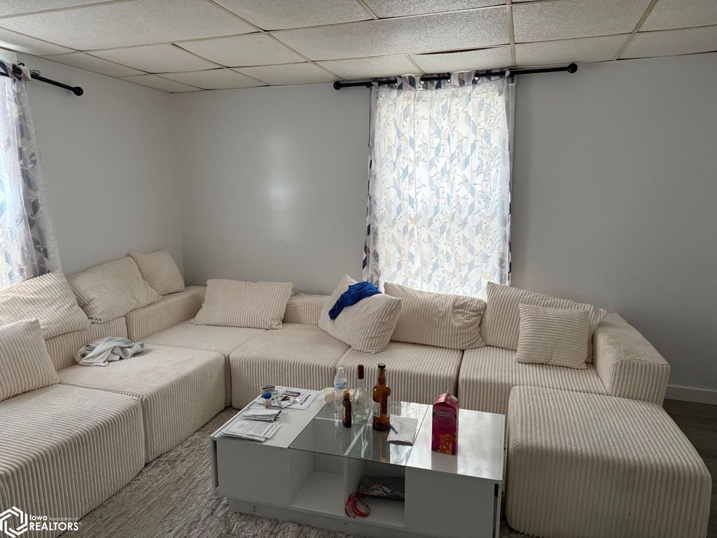 Photo of 436 N Jefferson Street, Ottumwa, IA 52501 (MLS # 6337571)