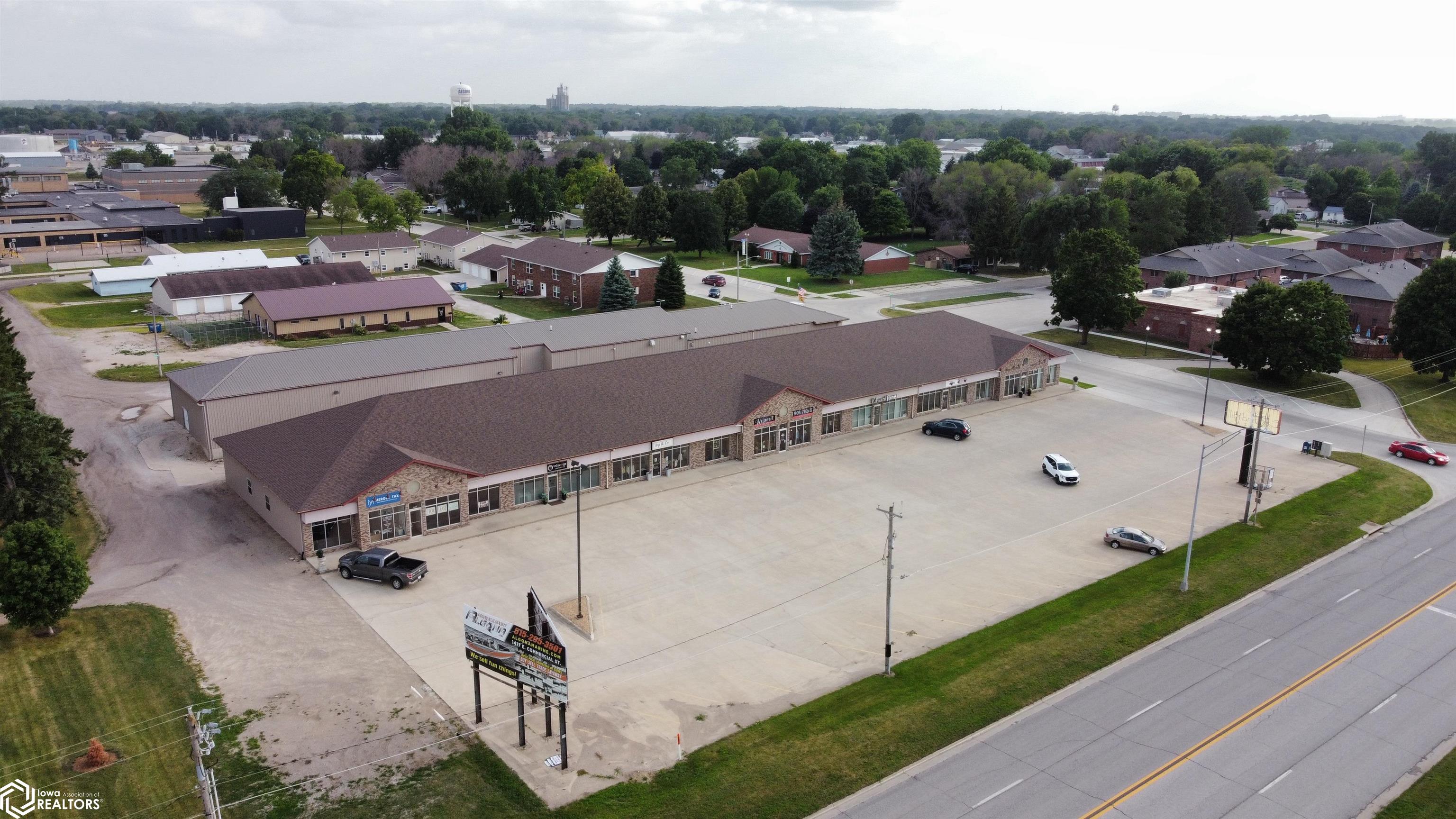 1914 E Hwy 18