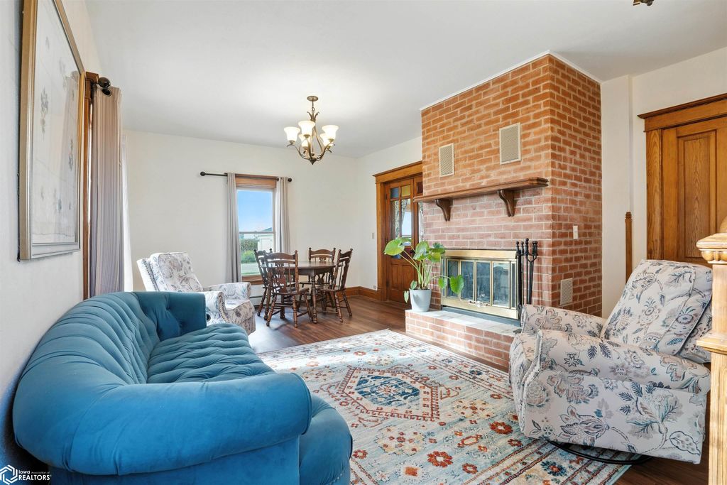 Photo of 2667 Lexington Avenue, Mount Pleasant, IA 52641 (MLS # 6331674)