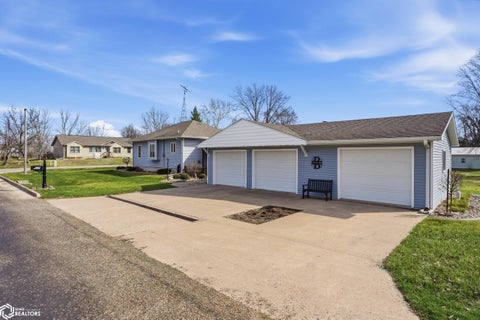 Tiny photo for 502 E Oak Street, Salem, IA 52649 (MLS # 6336617)