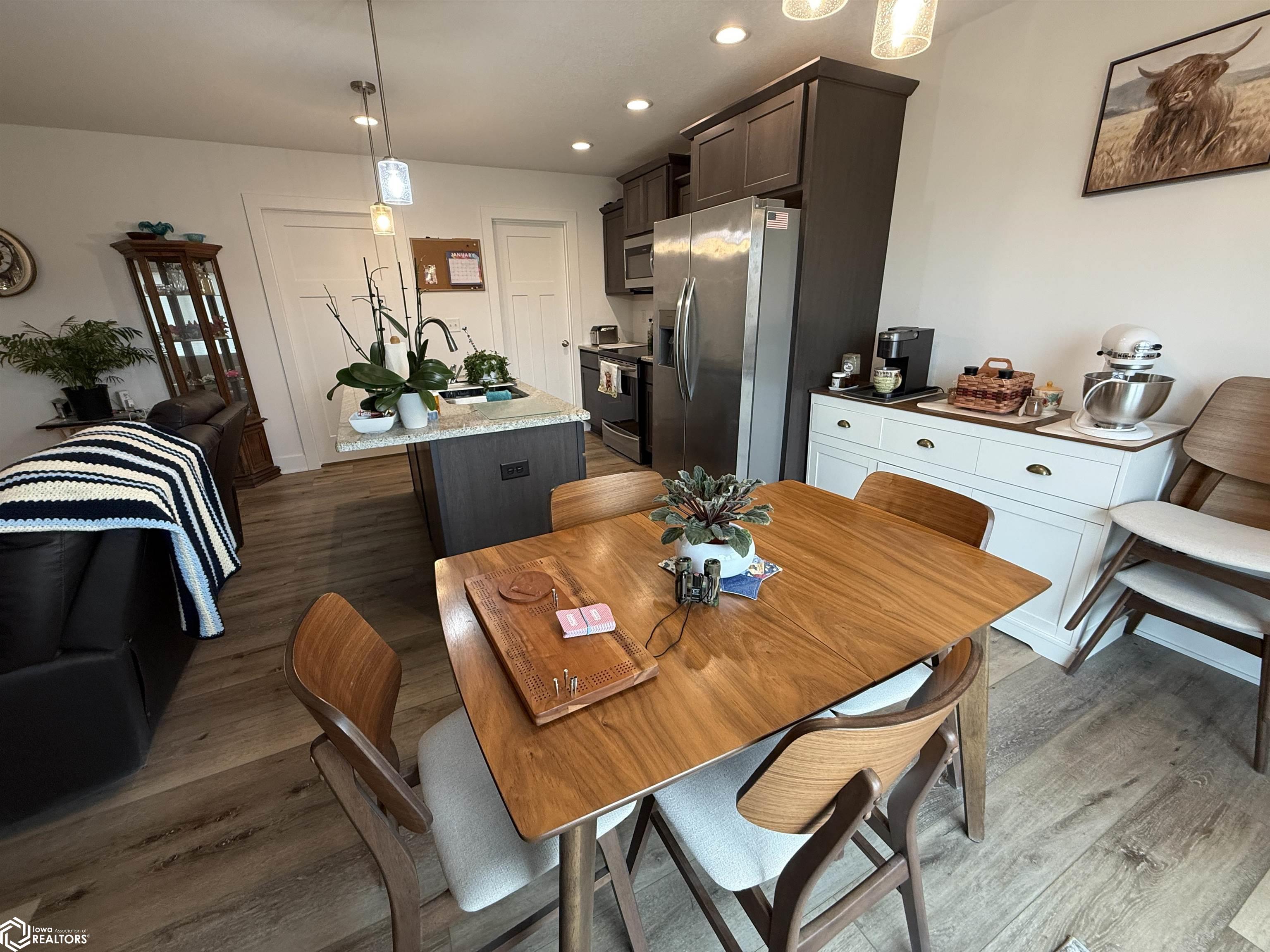 349 N West View Drive