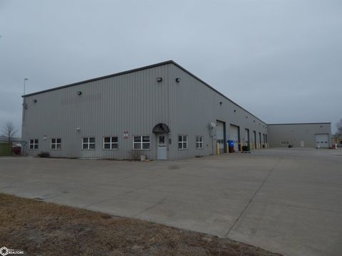 4186 Alyssa CT Iowa City IA 52240