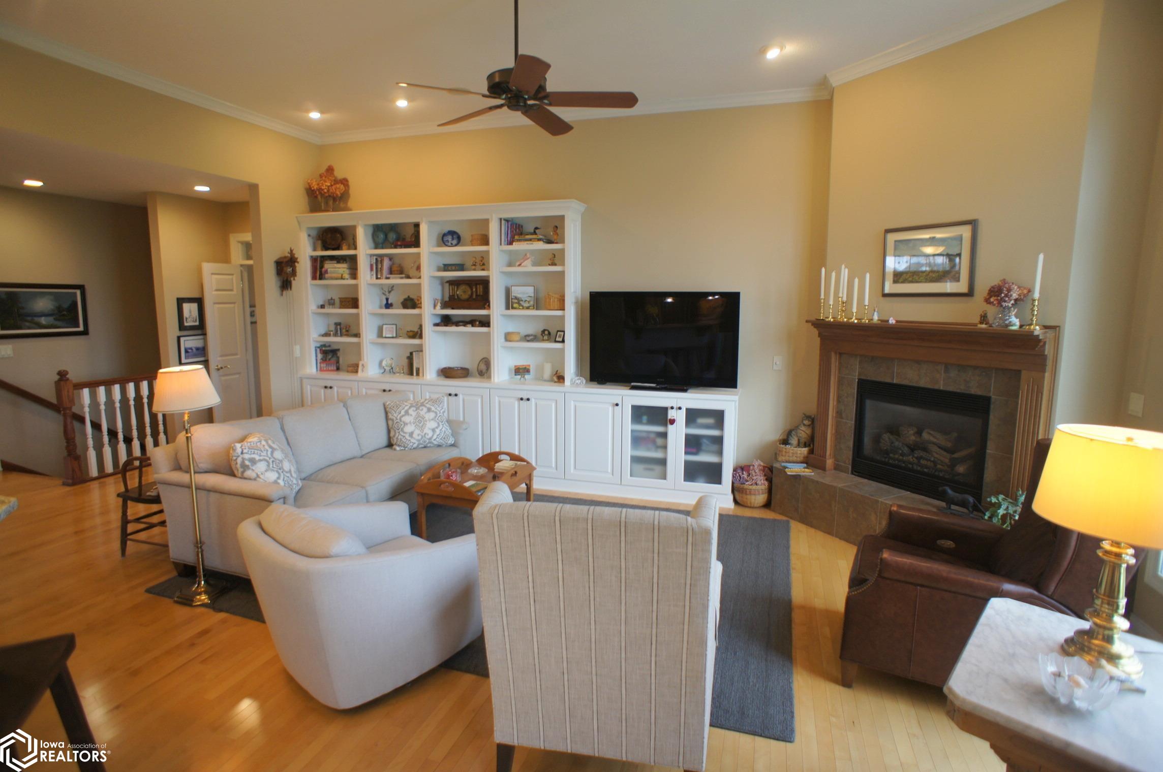 1105 Kamen Drive