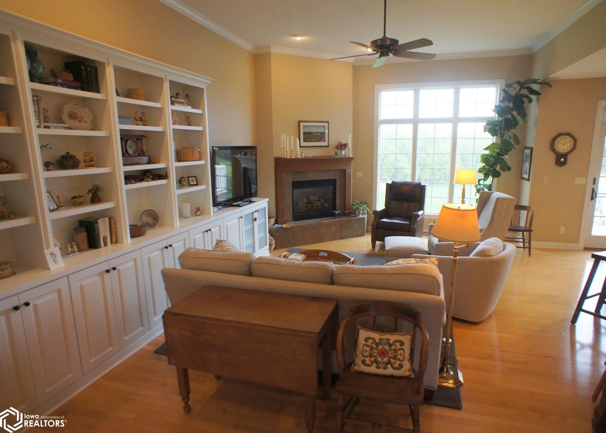 1105 Kamen Drive