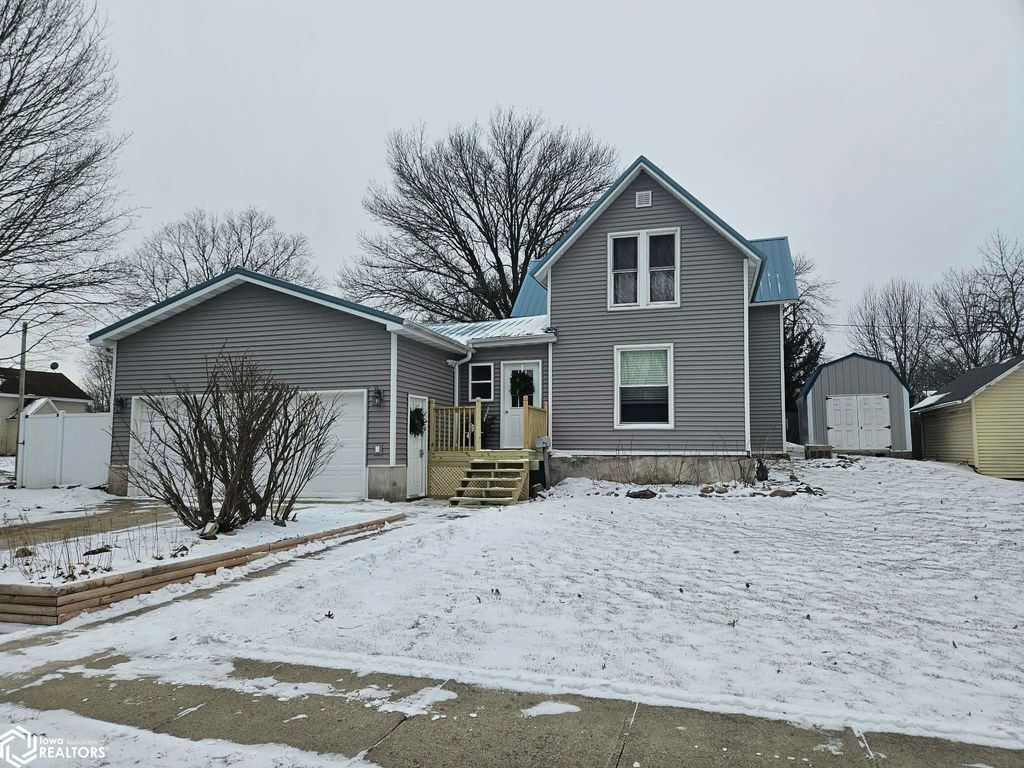 Photo of 1321 Prospect Street, Webster City, IA 50595 (MLS # 6335046)
