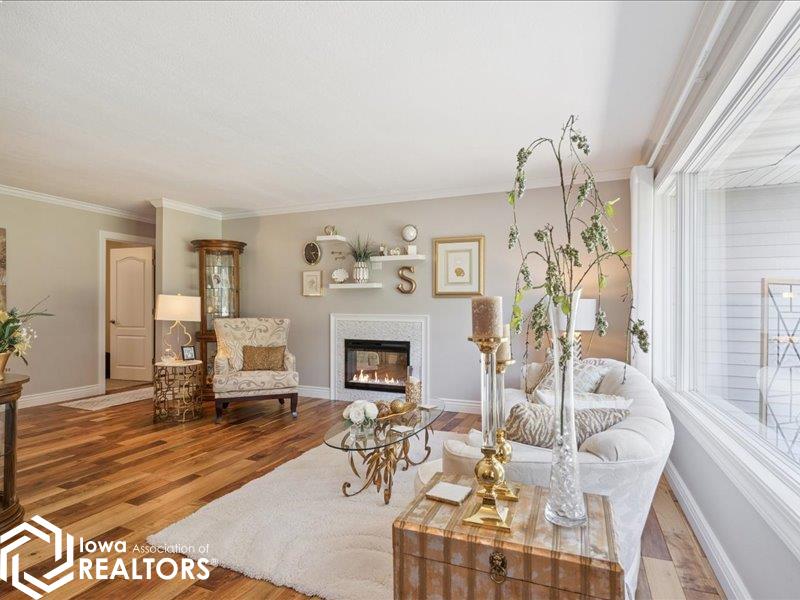 2706 Bittersweet Place