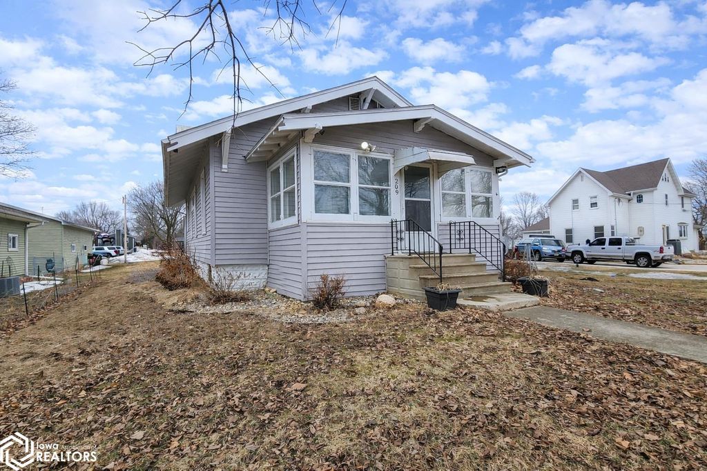Photo of 209 Adams Street, Rockwell, IA 50469 (MLS # 6335468)