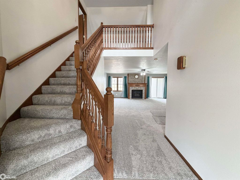 Photo of 411 W Lincoln Street, Monroe, IA 50170 (MLS # 6336302)