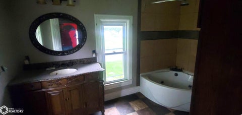Tiny photo for 709 Franklin Street, Ackley, IA 50601 (MLS # 6343084)