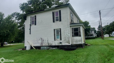 Tiny photo for 709 Franklin Street, Ackley, IA 50601 (MLS # 6343084)