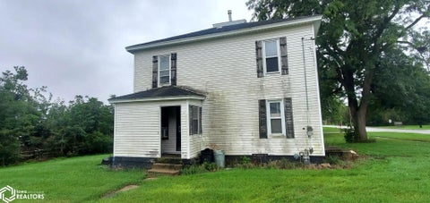 Tiny photo for 709 Franklin Street, Ackley, IA 50601 (MLS # 6343084)