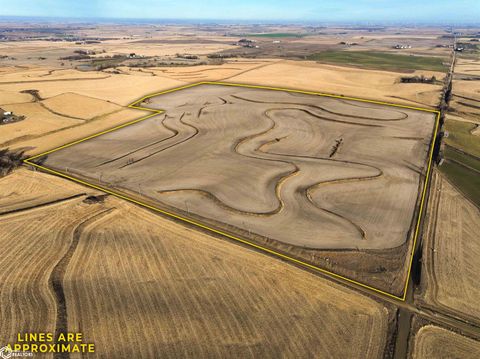 1834 Taylor Ave Cushing IA 51018