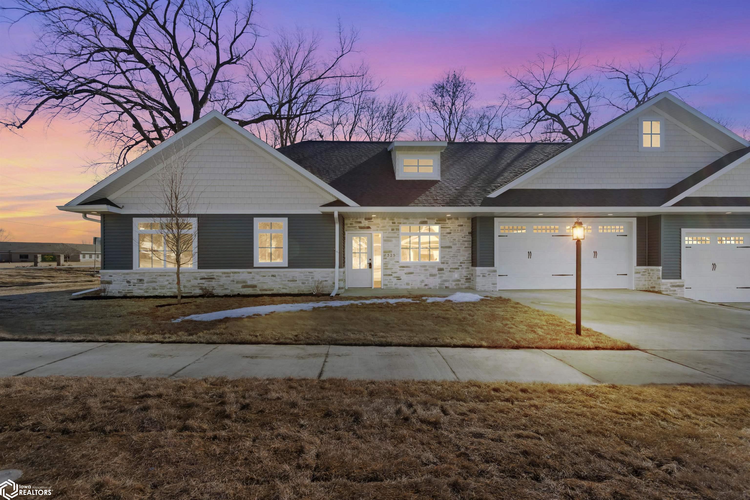 Photo 1 of 34 — 310 27th PL S, Clear Lake, IA 50428