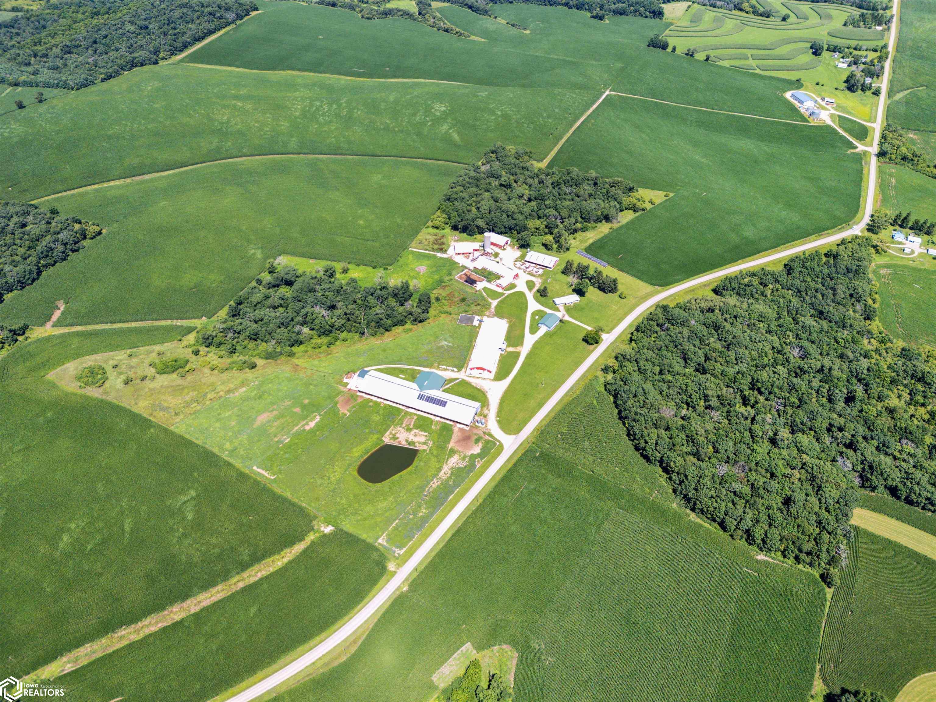 8707-8713 Riverside Road