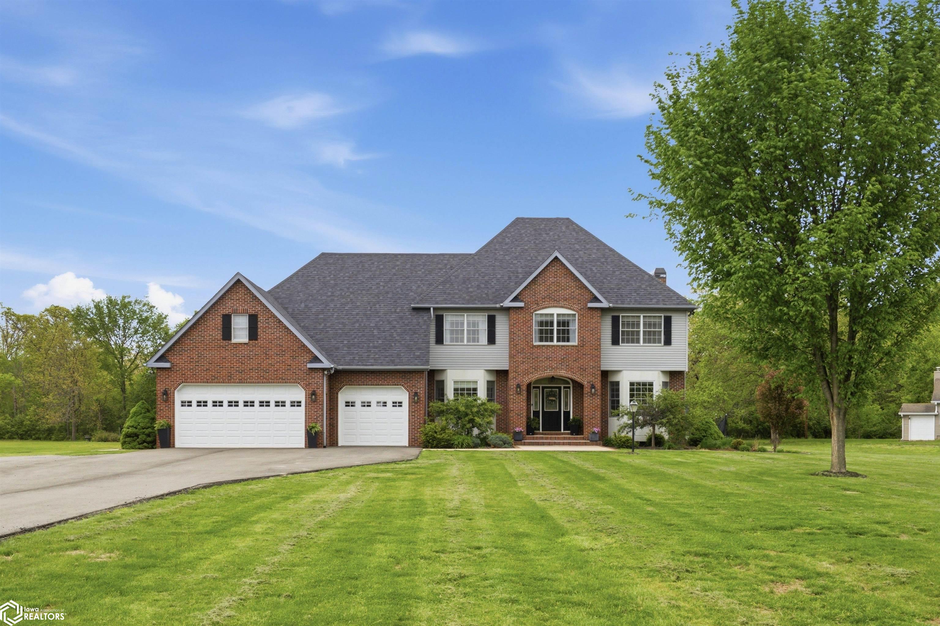 3297 Country Club Lane