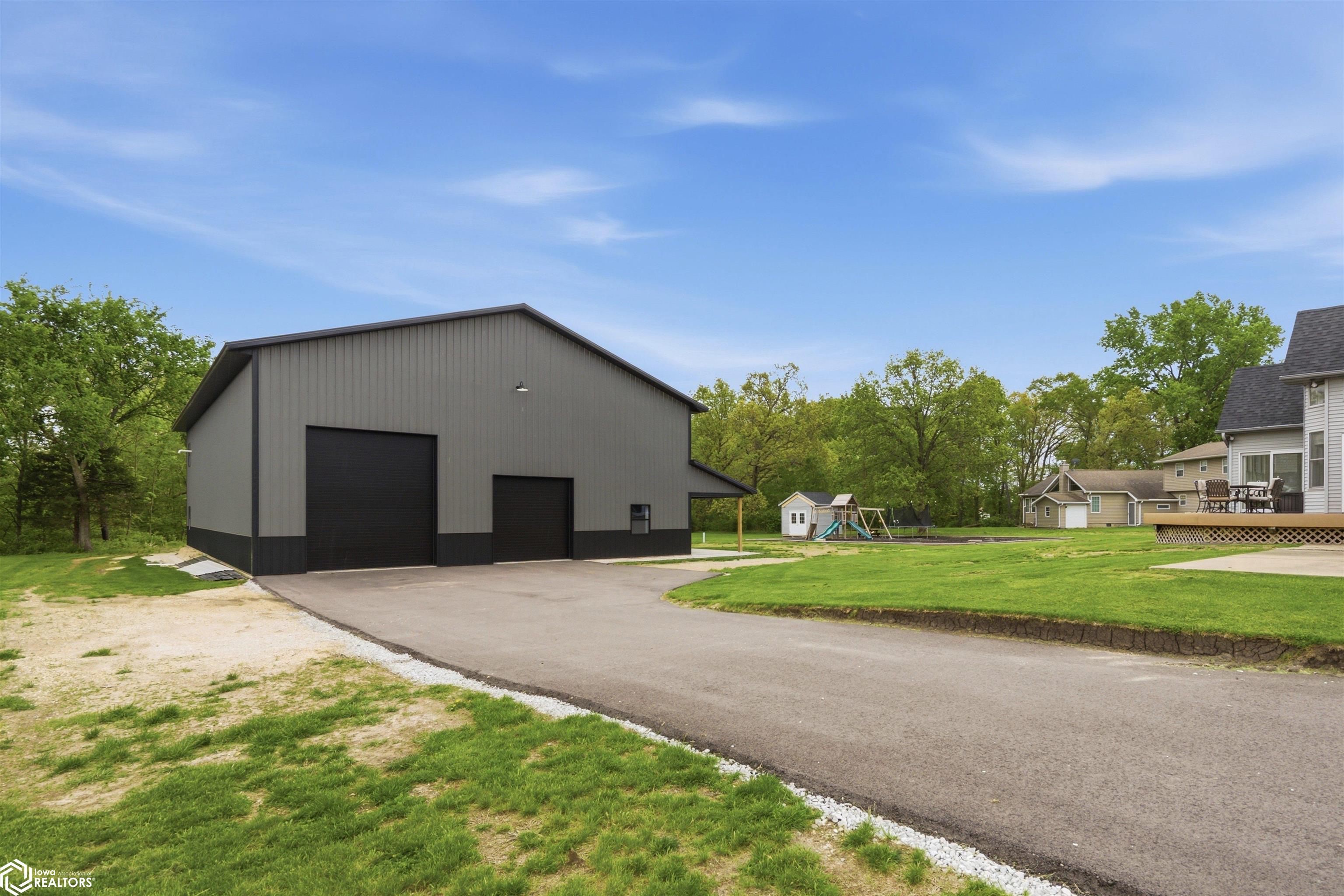3297 Country Club Lane