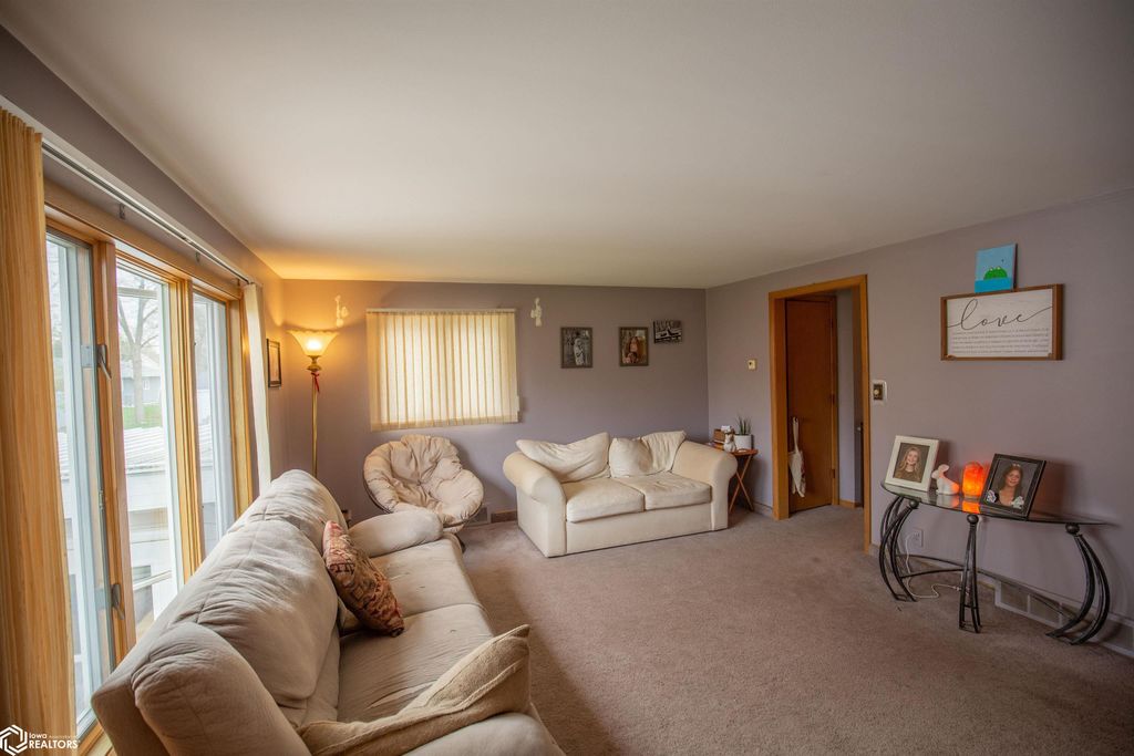 Photo of 120 S Woodworth Street, Algona, IA 50511 (MLS # 6337508)